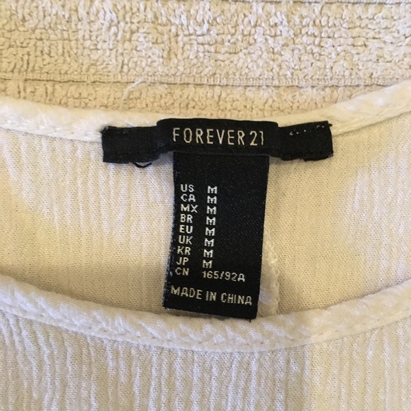 Forever 21 | crop Top - Picture 2 of 2